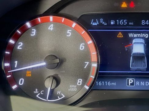 Used 2025 Nissan Frontier PRO-4X w/ Pro Convenience Package AWD/4WD image 13