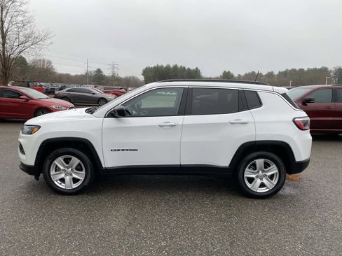 Certified 2022 Jeep Compass Latitude image 8