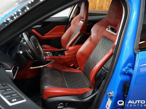 Used 2020 Jaguar F-PACE SVR AWD/4WD image 16