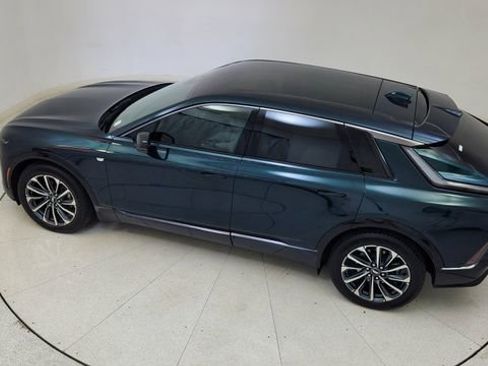 Used 2024 Cadillac Lyriq Sport image 82