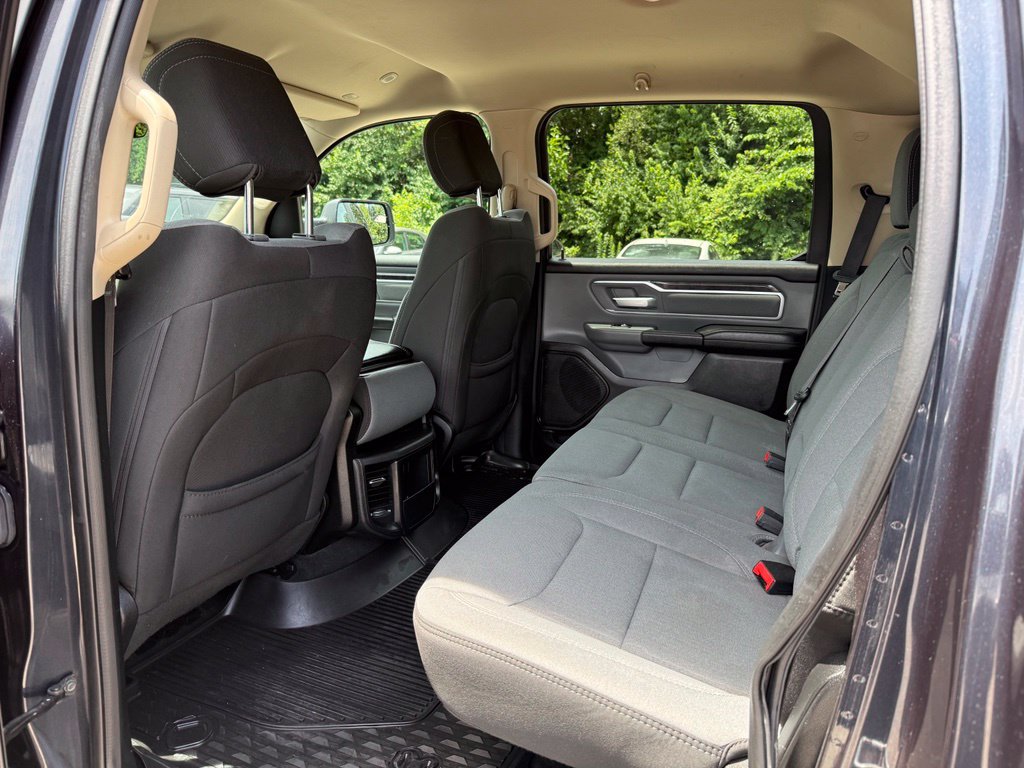 Used 2020 RAM 1500 Big Horn AWD/4WD image 11