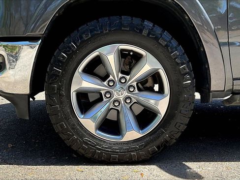Used 2020 RAM 1500 Limited AWD/4WD image 33