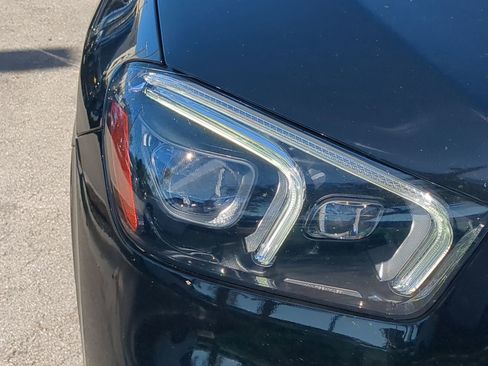 Used 2021 Mercedes-Benz GLE 450 4MATIC image 10