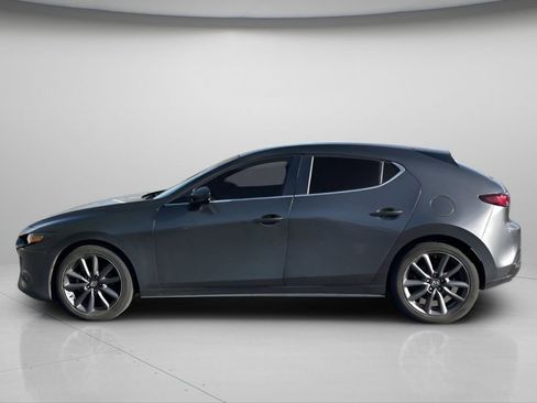 Used 2021 MAZDA MAZDA3 s image 8
