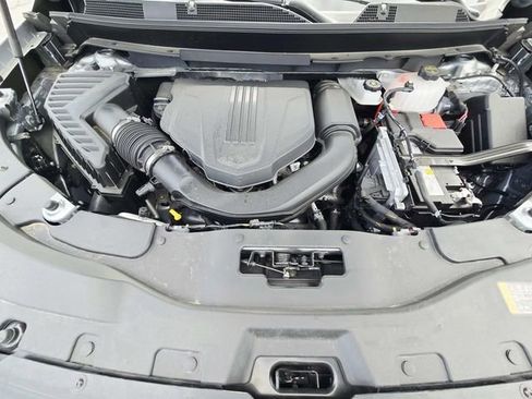 Used 2026 Chevrolet Traverse LT w/ LPO, Floor Liner Package AWD/4WD image 16