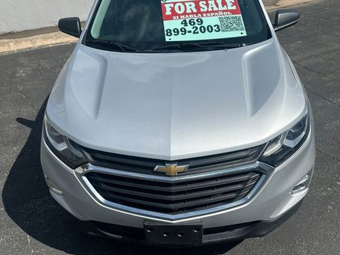 Used 2018 Chevrolet Equinox LS image 3