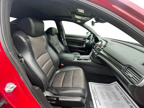 Used 2022 Honda Accord Sport image 14