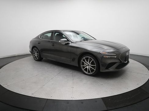 Used 2025 Genesis G70 2.5T AWD/4WD image 35