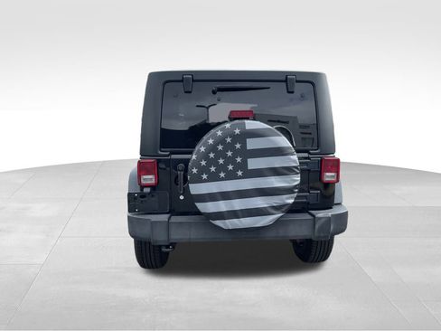 Used 2018 Jeep Wrangler Unlimited Sport S image 5