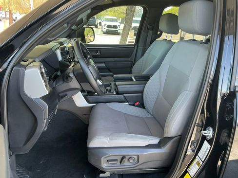 Certified 2025 Toyota Tundra SR5 AWD/4WD image 14