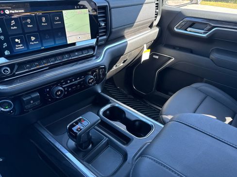 New 2025 Chevrolet Silverado 1500 LTZ image 23