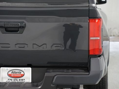 Certified 2025 Toyota Tacoma SR5 image 10