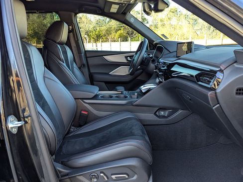 Used 2023 Acura MDX A-Spec image 27