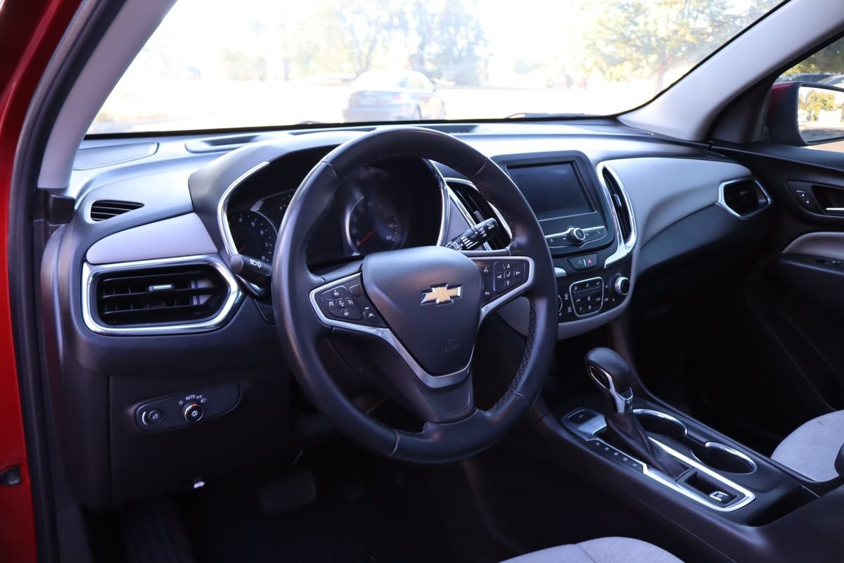 Used 2023 Chevrolet Equinox LT AWD/4WD image 15