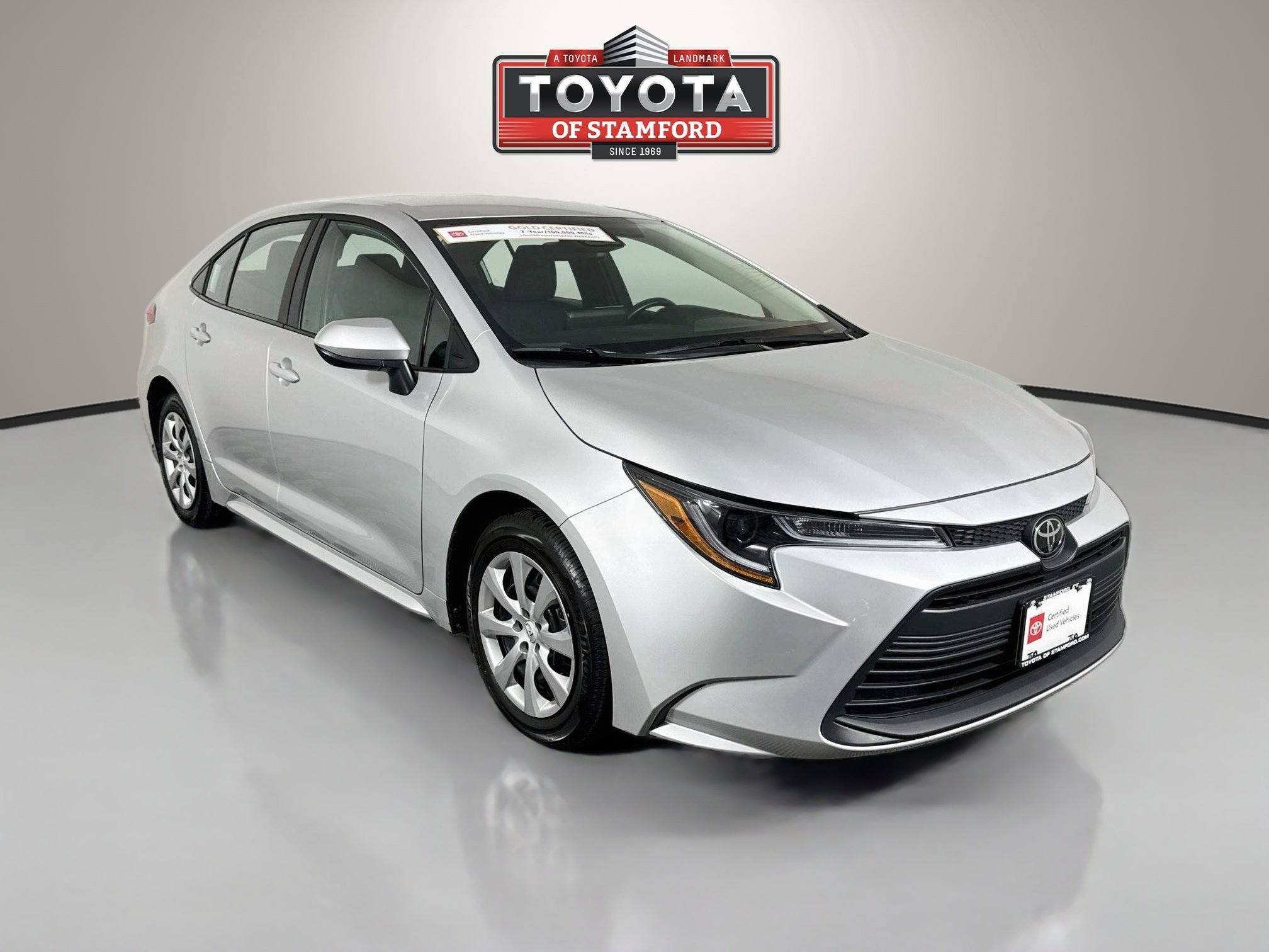 Certified 2026 Toyota Corolla LE FWD image 1