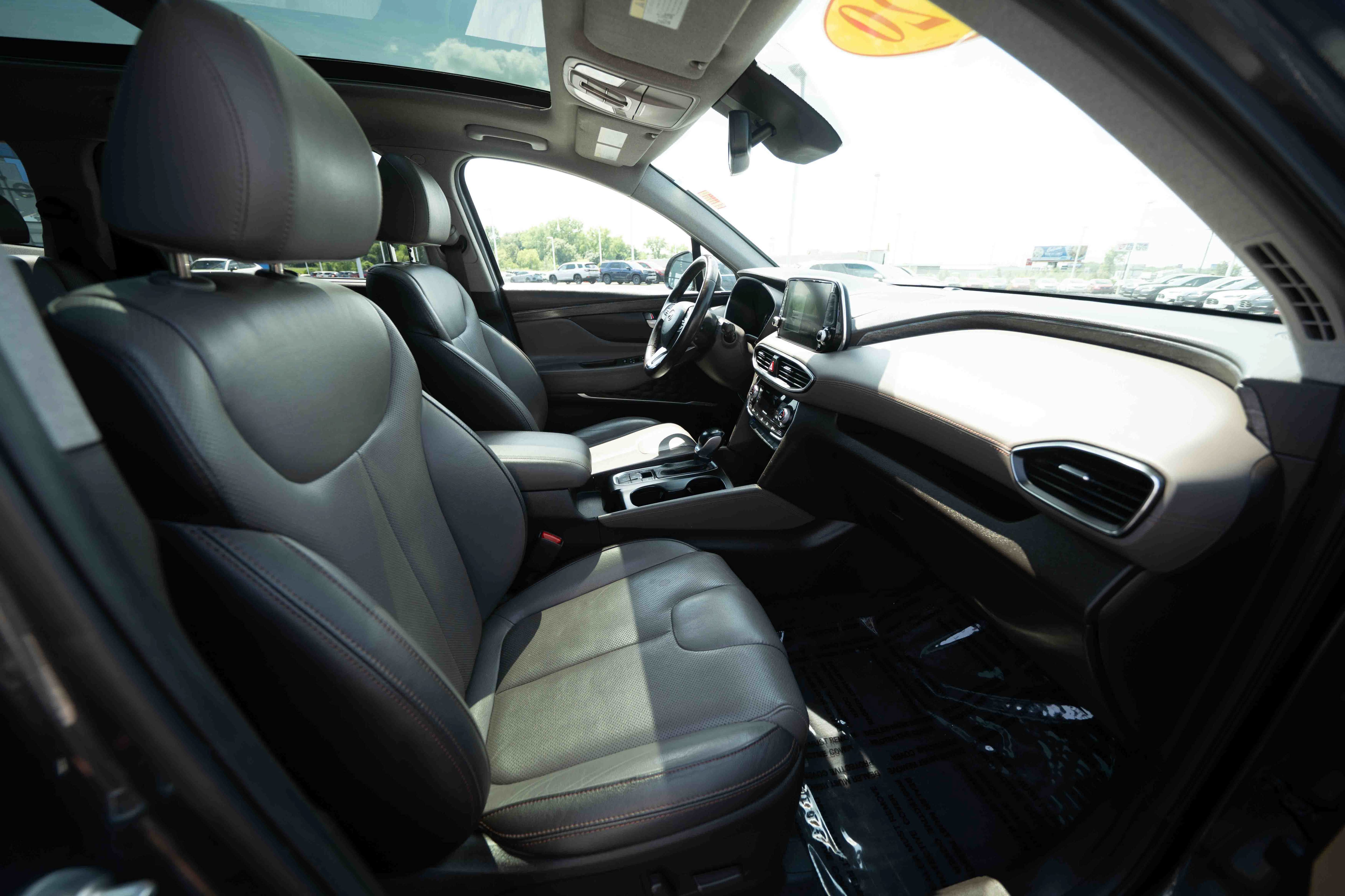 Used 2020 Hyundai Santa Fe Limited AWD/4WD image 27