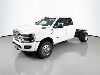 New 2026 RAM 4500 4x4 Crew Cab DRW w/ Laramie Trim Package video 3