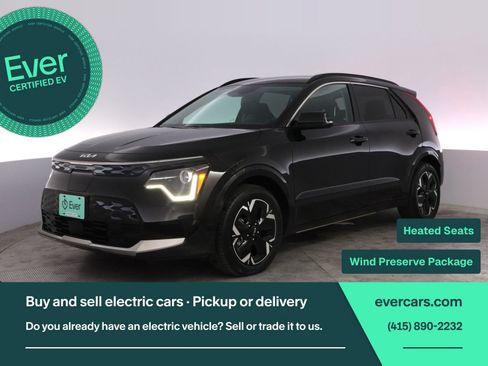 Used 2024 Kia Niro Wind w/ Wind Preserve Package FWD image 1