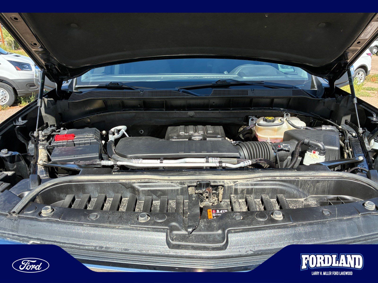 Used 2024 Chevrolet Silverado 1500 LT AWD/4WD image 21