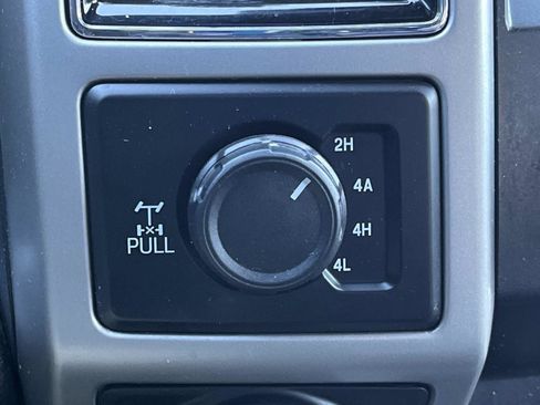 Used 2019 Ford F150 Lariat w/ Equipment Group 502A Luxury image 31