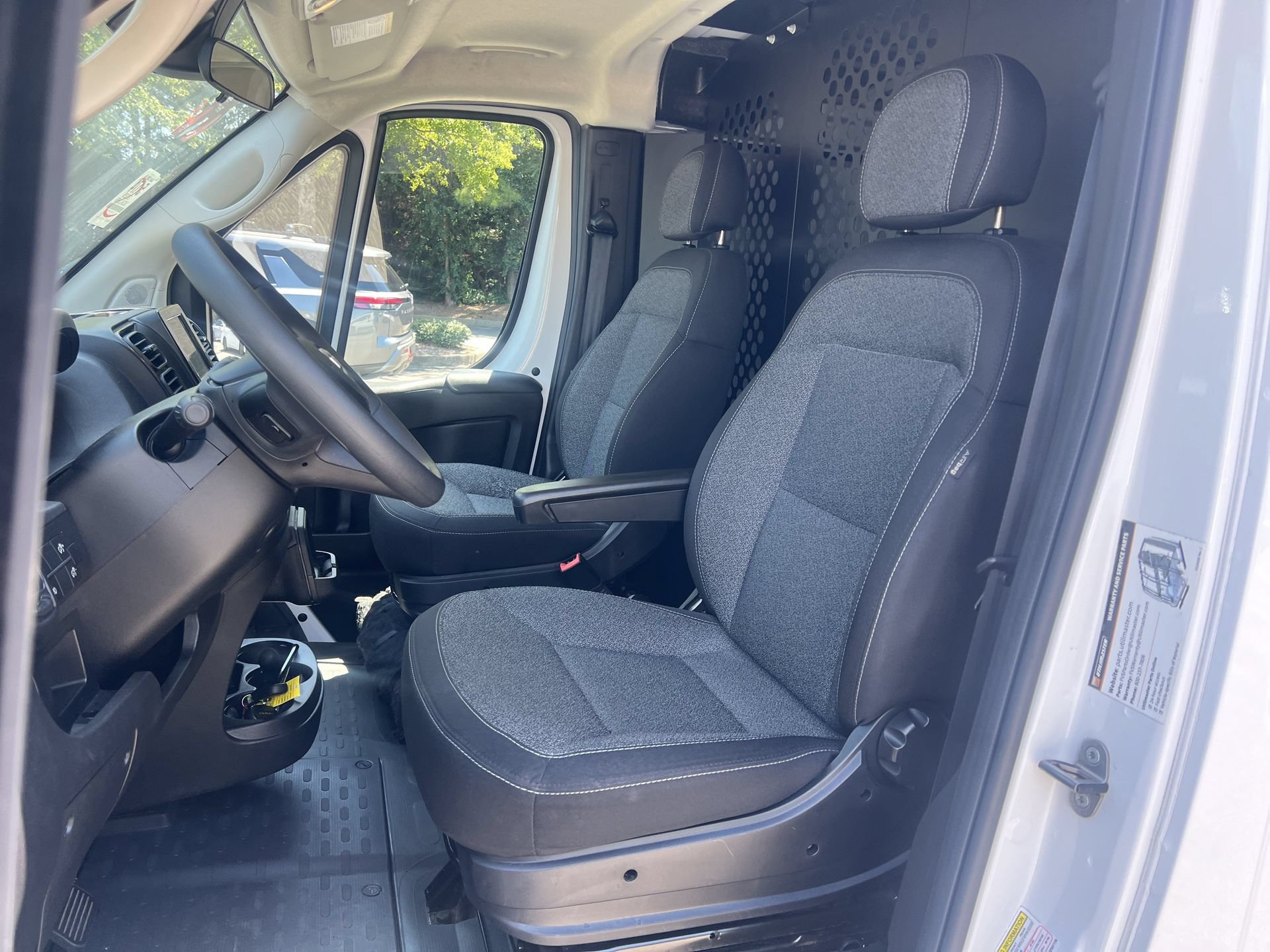 Used 2025 RAM ProMaster 2500 w/ U-Haul Equipment Group FWD image 15