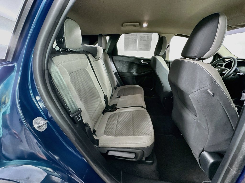 Used 2020 Ford Escape SE AWD/4WD image 33