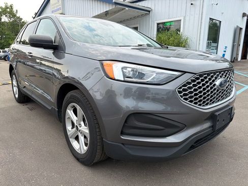 Used 2023 Ford Edge SE AWD/4WD image 3