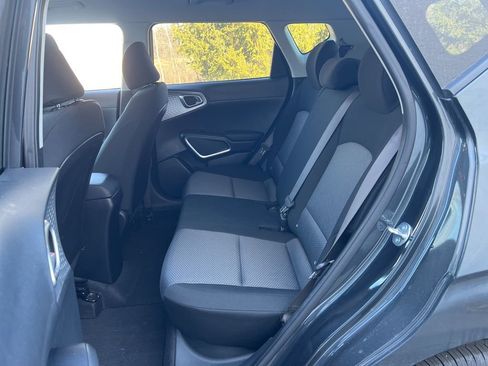 Used 2025 Kia Soul LX w/ LX Technology Package image 26