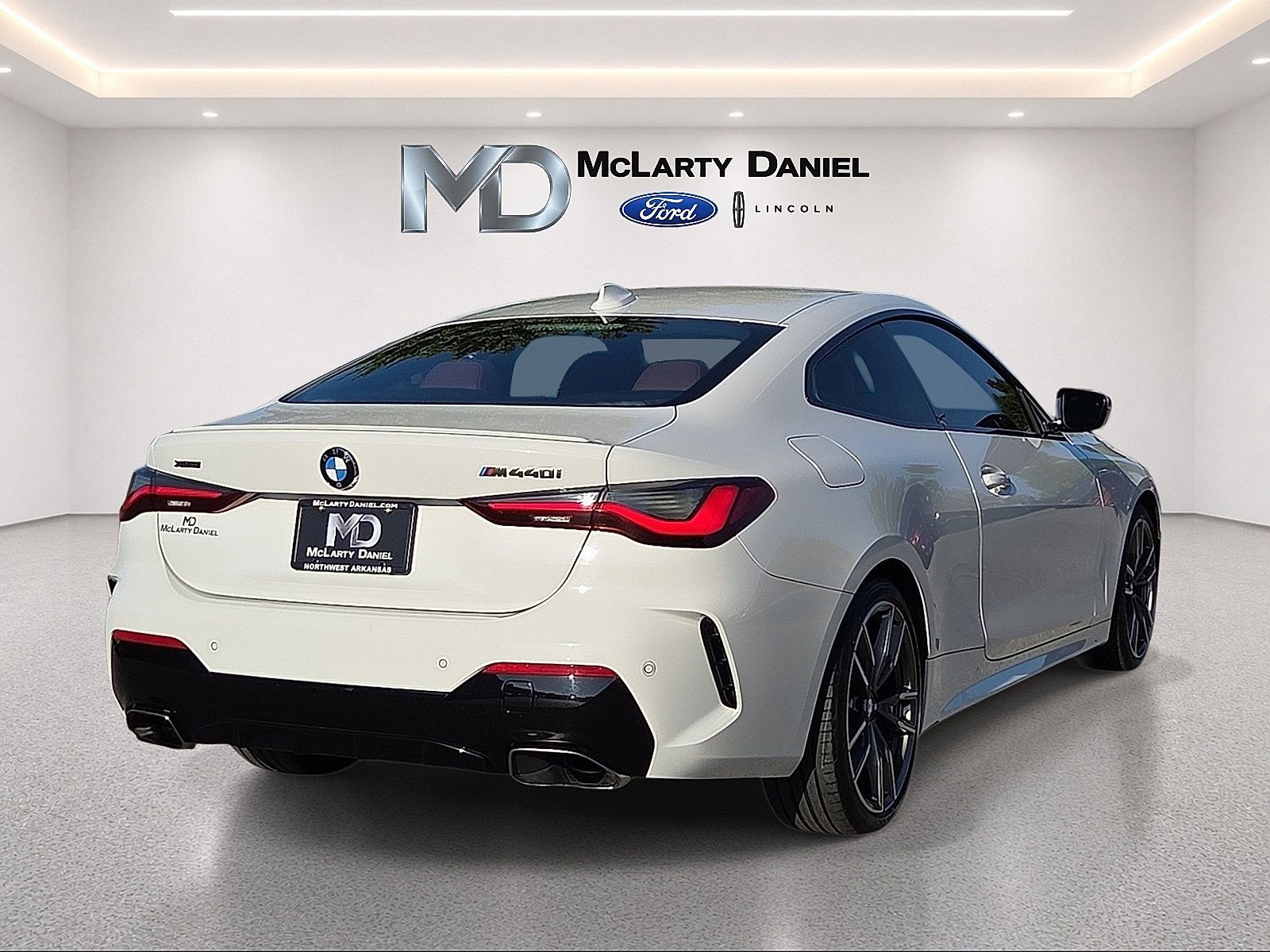 Used 2021 BMW 440i xDrive Coupe w/ Executive Package AWD/4WD image 5