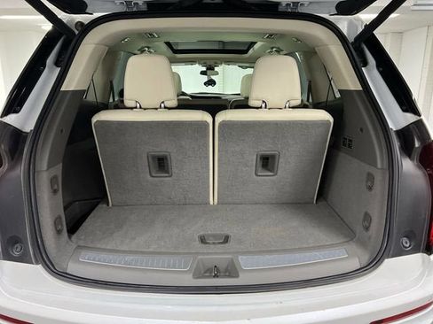 Certified 2020 Cadillac XT6 Premium Luxury image 27