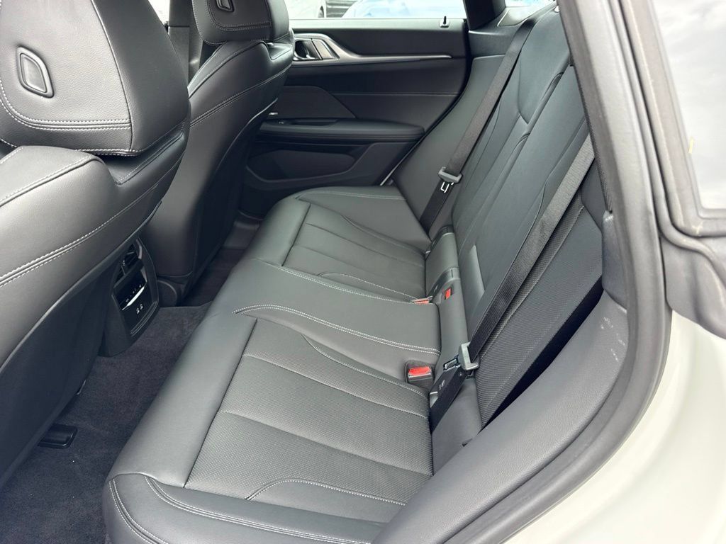New 2026 BMW i4 eDrive40 w/ M Sport Package RWD image 27