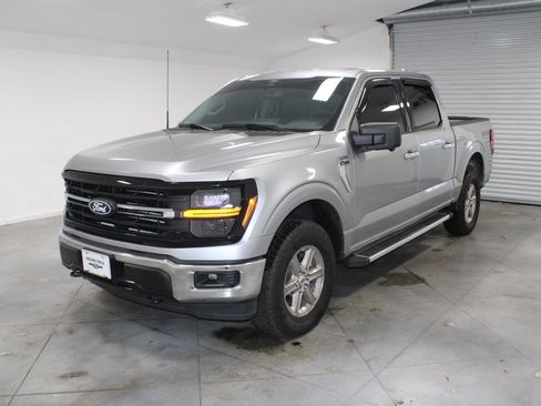 Used 2024 Ford F150 XLT w/ FX4 Off-Road Package image 4