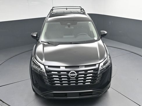 New 2026 Nissan Pathfinder SV image 31