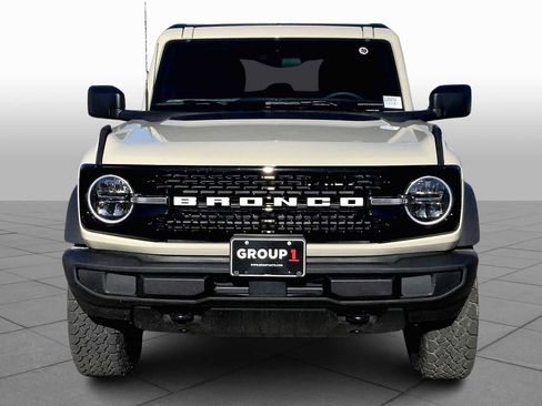 New 2025 Ford Bronco Big Bend image 3