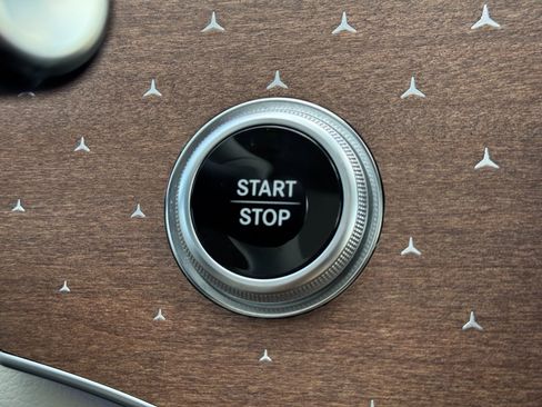 Used 2023 Mercedes-Benz EQE 500 4MATIC SUV image 24