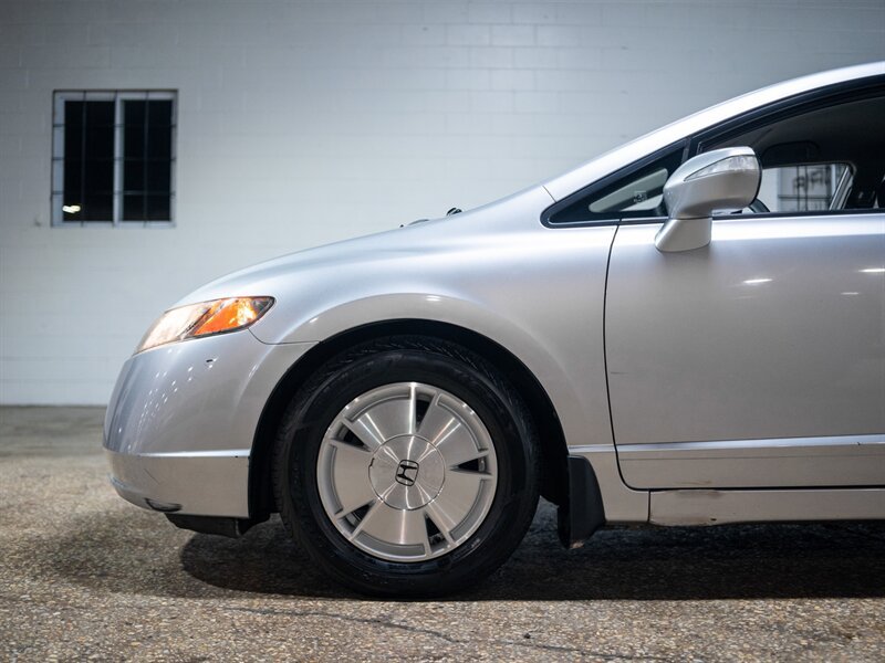 Used 2007 Honda Civic Hybrid Sedan image 16