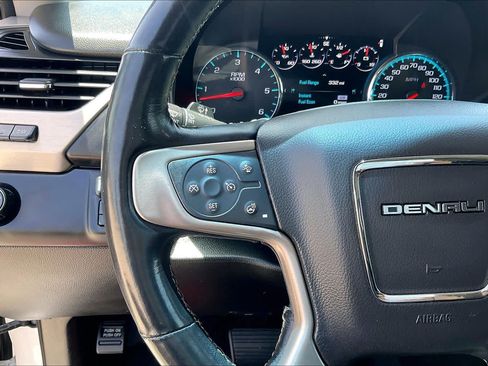 Used 2019 GMC Yukon XL Denali w/ Denali Ultimate Package RWD image 24