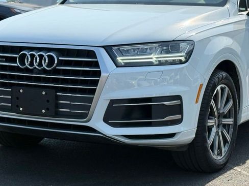 Used 2018 Audi Q7 3.0T Premium Plus w/ Premium Plus Package AWD/4WD image 2