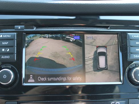 Used 2019 Nissan Rogue SL w/ Premium Package AWD/4WD image 21
