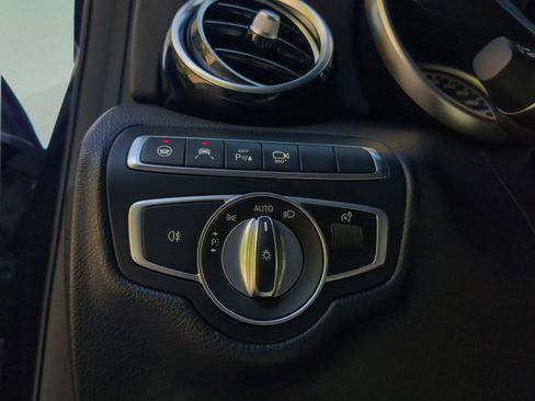 Used 2019 Mercedes-Benz GLC 63 AMG AMG GLC 63 image 25