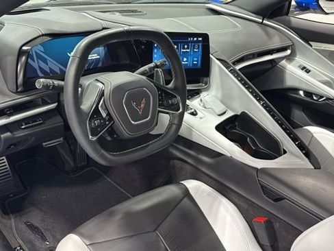 Used 2025 Chevrolet Corvette Stingray w/ Battery Protection Package image 9