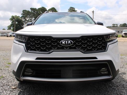 Used 2021 Kia Sorento EX w/ EX AWD X-Line Package image 4
