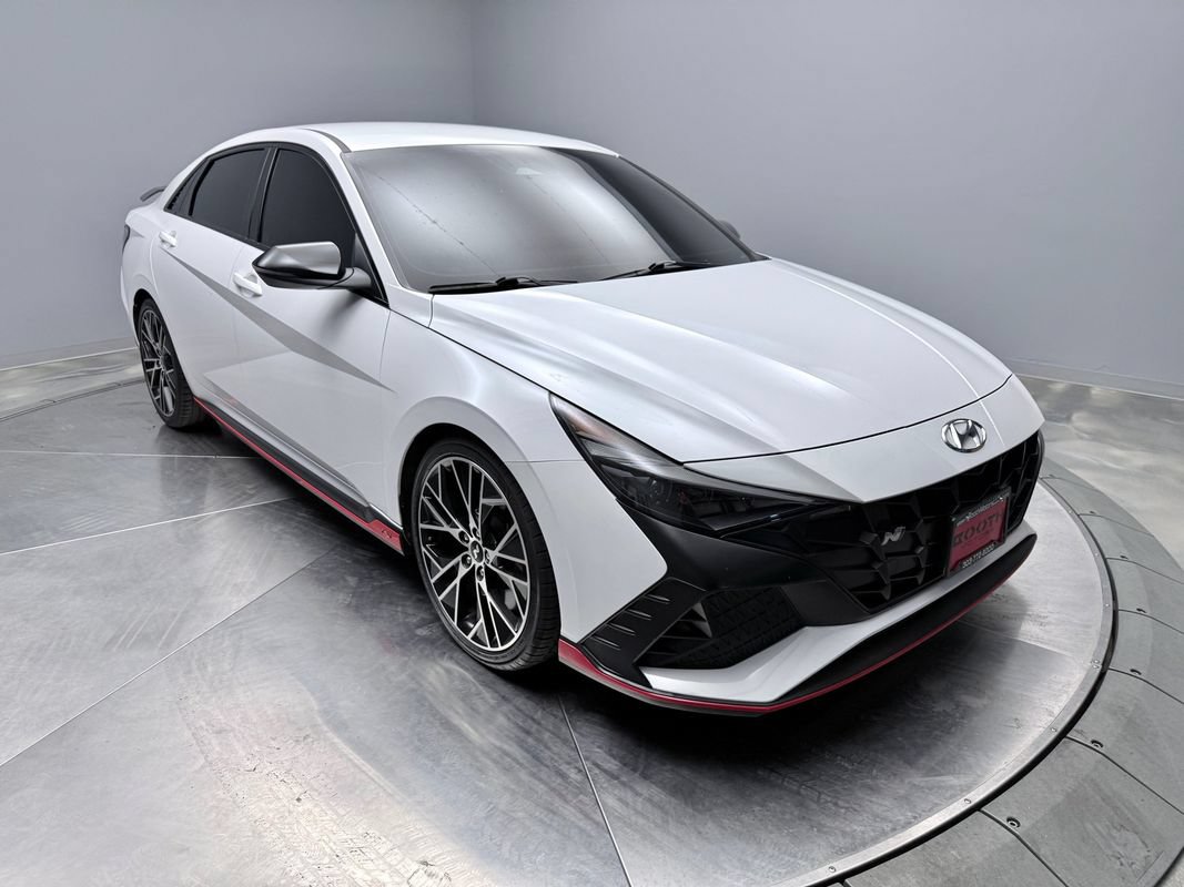 Used 2023 Hyundai Elantra N FWD image 3