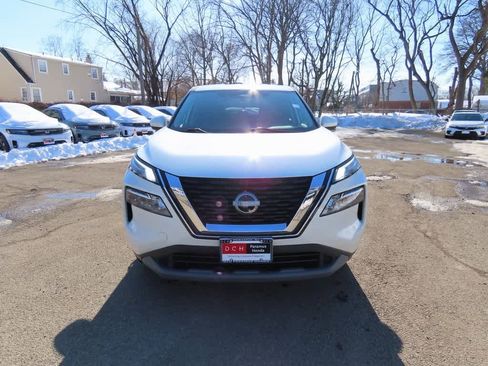 Used 2023 Nissan Rogue SV image 6