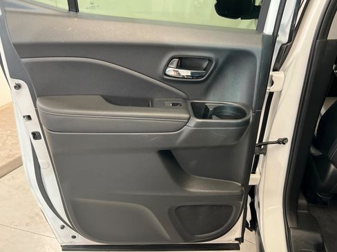 Used 2024 Honda Ridgeline RTL image 19