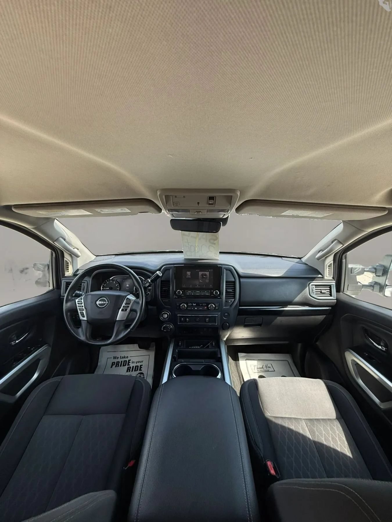 Used 2023 Nissan Titan SV w/ SV Convenience Package AWD/4WD image 11
