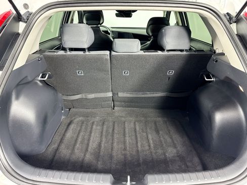 Used 2023 Kia Niro LX FWD image 34