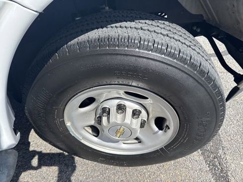 Used 2024 Chevrolet Express 2500 w/ Driver Convenience Package image 35