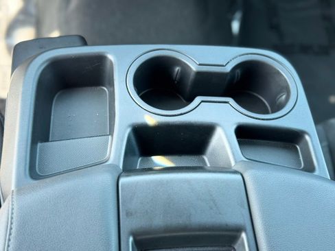 Used 2025 GMC Sierra 1500 Elevation image 17