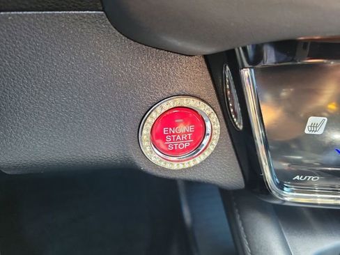 Used 2016 Honda HR-V EX-L image 31